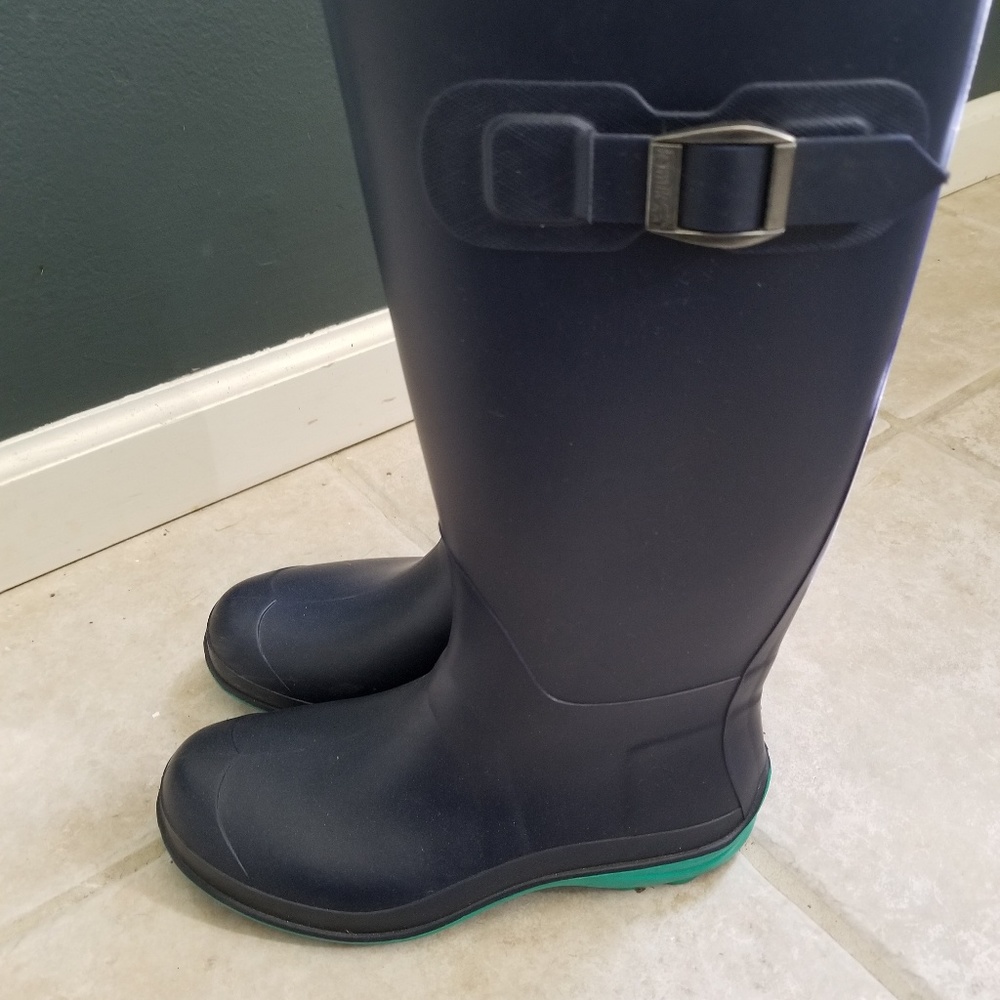 Womens Size 6 Kamik Rain Boots